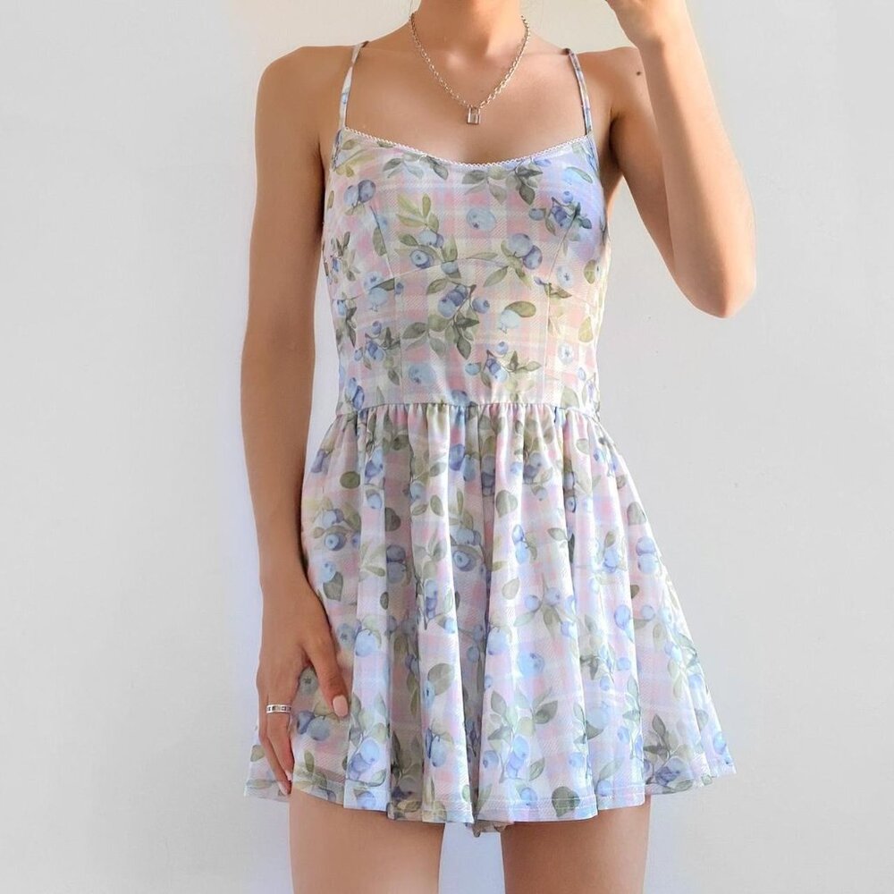 NWT Urban Outfitters Romper Mattie Floral Berry Stretch Mesh Juniors Size Medium